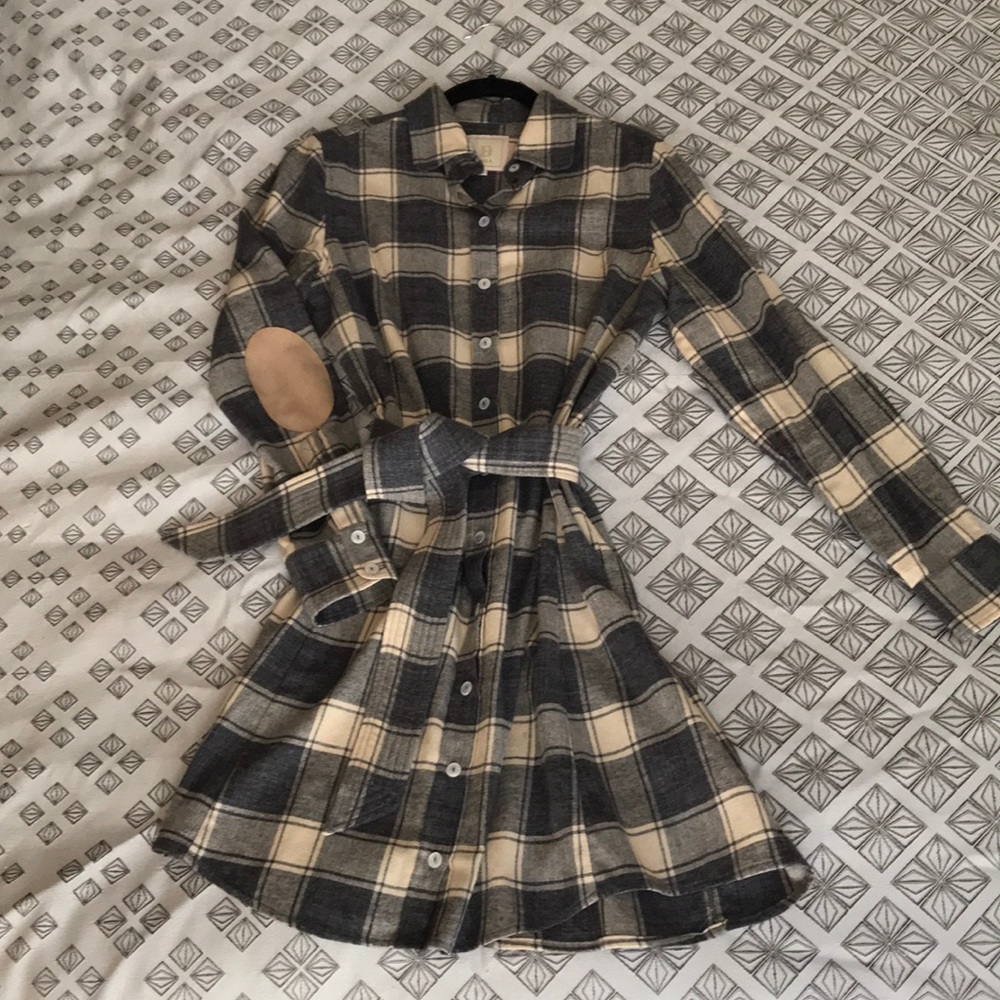 Bell Flannel Dress sz 6